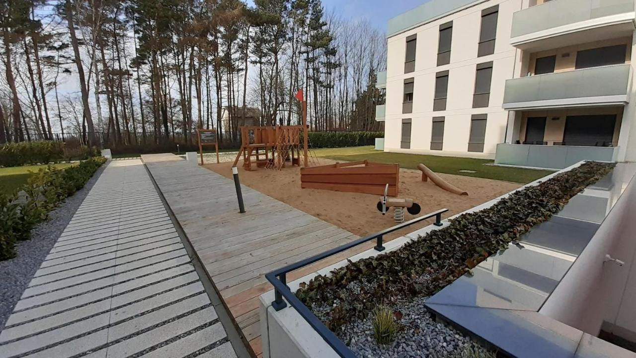 Baltica Apartament Przy Samej Plazy Rewal Exterior foto
